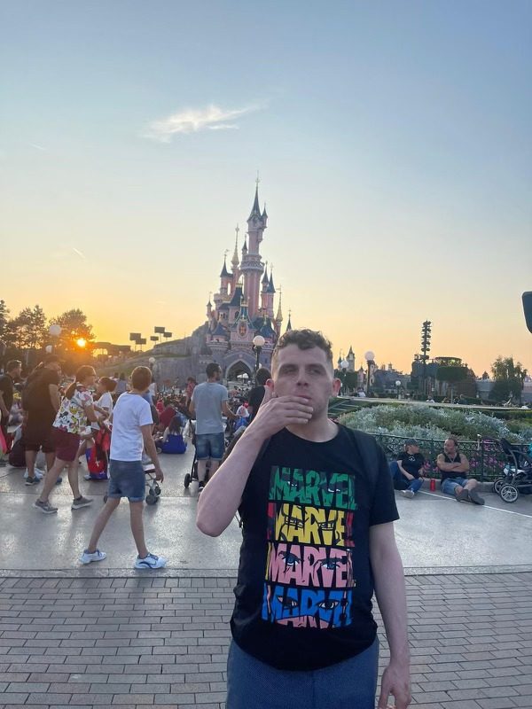 george outside disney
